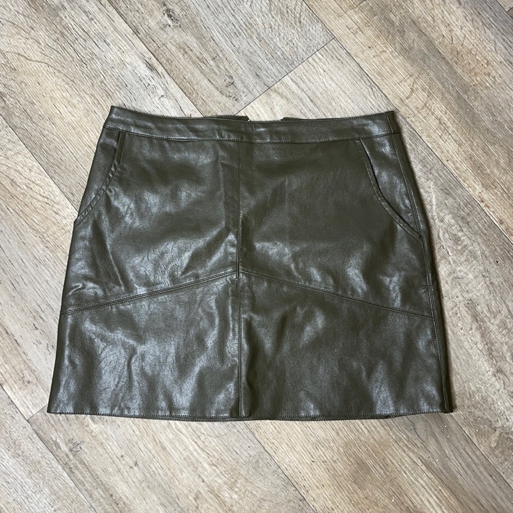 Leather skirt